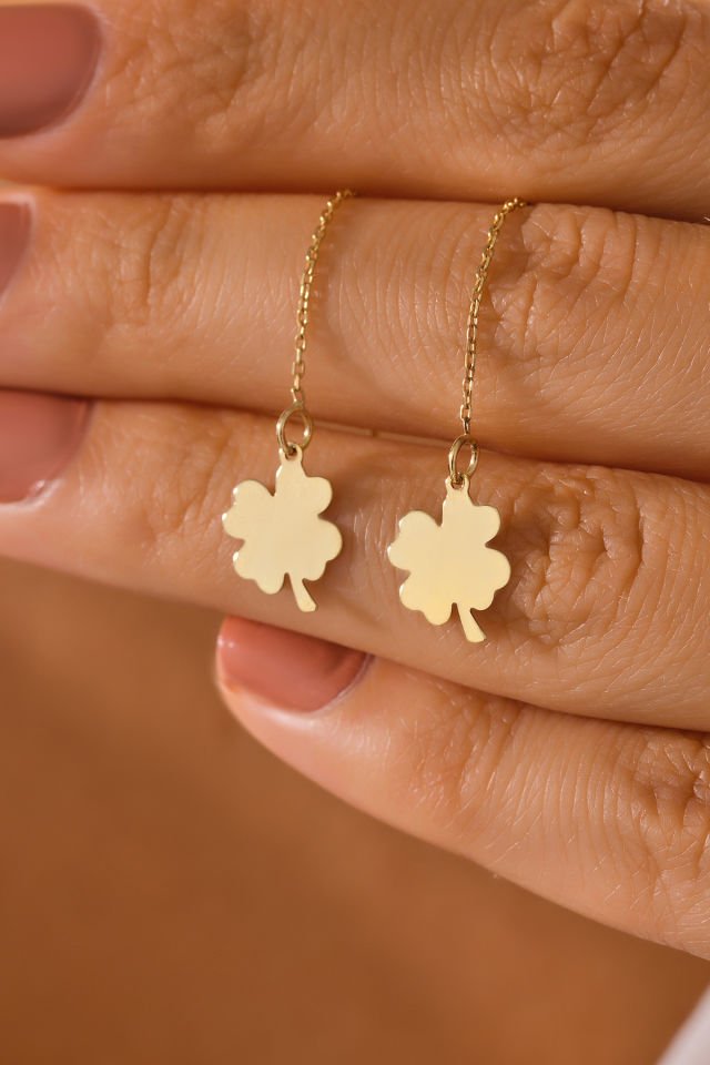 PRENSES PIRLANTA 14 Ayar Altın Zincir Sallantılı Yonca Küpe