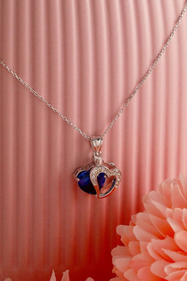Prenses Pırlanta-14 Ayar Lazuli Beyaz Altın Taşlı Kalpli Altın Kolye Modeli