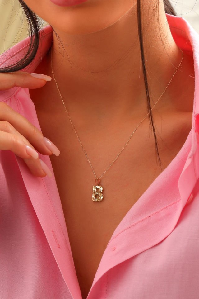 Prenses Pırlanta Kadın 14 Ayar Altın Harf Kolye A & Z Harfi Altın Kolye Zincirli Kalemli Işıltılı Desenli  42 cm B