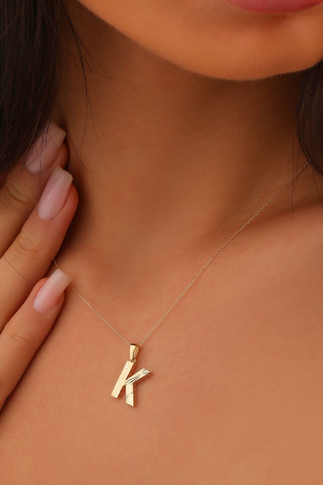 Prenses Pırlanta Kadın 14 Ayar Altın Harf Kolye A & Z Harfi Altın Kolye Zincirli Kalemli Işıltılı Desenli  42 cm K