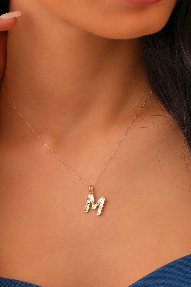 Prenses Pırlanta Kadın 14 Ayar Altın Harf Kolye A & Z Harfi Altın Kolye Zincirli Kalemli Işıltılı Desenli  42 cm M