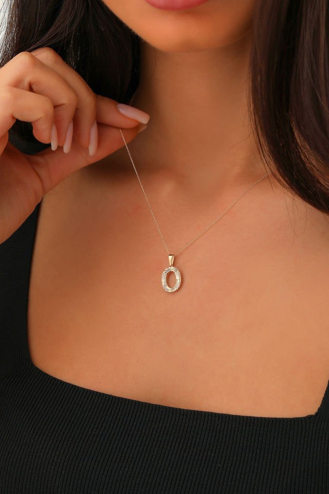 Prenses Pırlanta Kadın 14 Ayar Altın Harf Kolye A & Z Harfi Altın Kolye Zincirli Kalemli Işıltılı Desenli  42 cm O