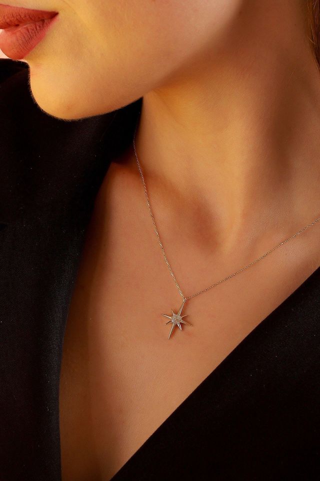 Prenses Pırlanta-14 Ayar Altın Kutup Yıldızı Altın Kolye Modeli