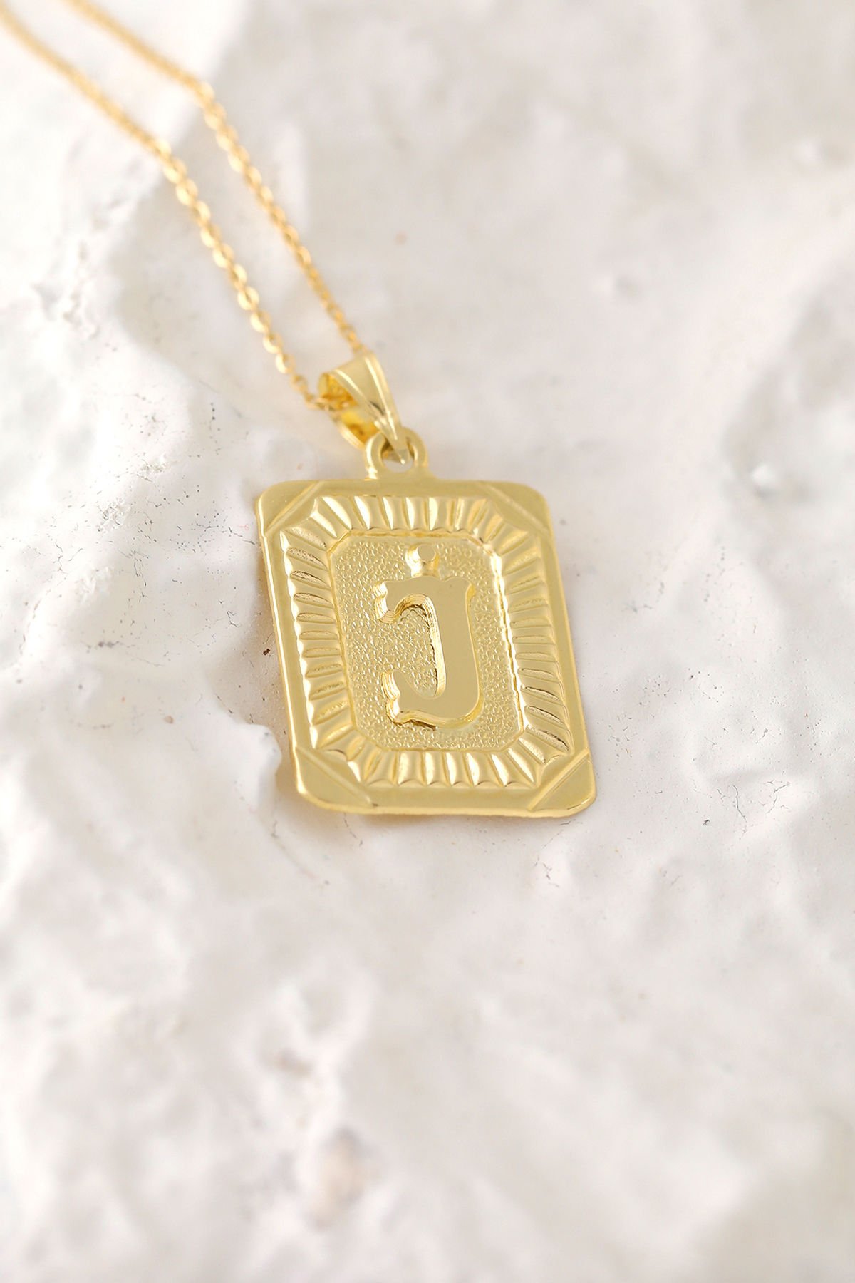 PRENSES PIRLANTA Kadın 14 Ayar Altın Kare Harf Kolye A & Z Harfi Altın Kolye Zincirli Harf Kolye 42 Cm J