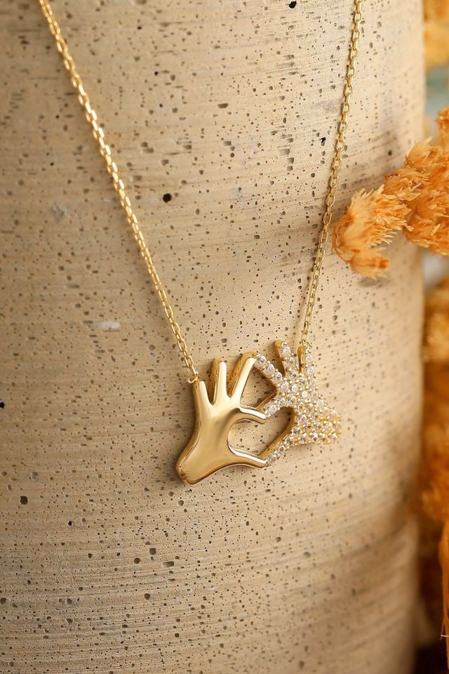 Prenses Pırlanta-14 Ayar Altın 2 cm Kalp Altın Kolye Modeli