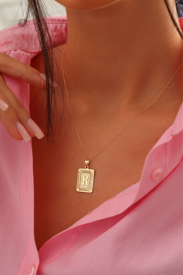 PRENSES PIRLANTA Kadın 14 Ayar Altın Kare Harf Kolye A & Z Harfi Altın Kolye Zincirli Harf Kolye 42 Cm R