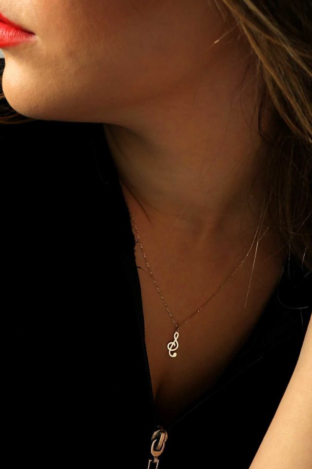 Prenses Pırlanta-14 Ayar Altın Sol Anahtarı Altın Kolye Modeli