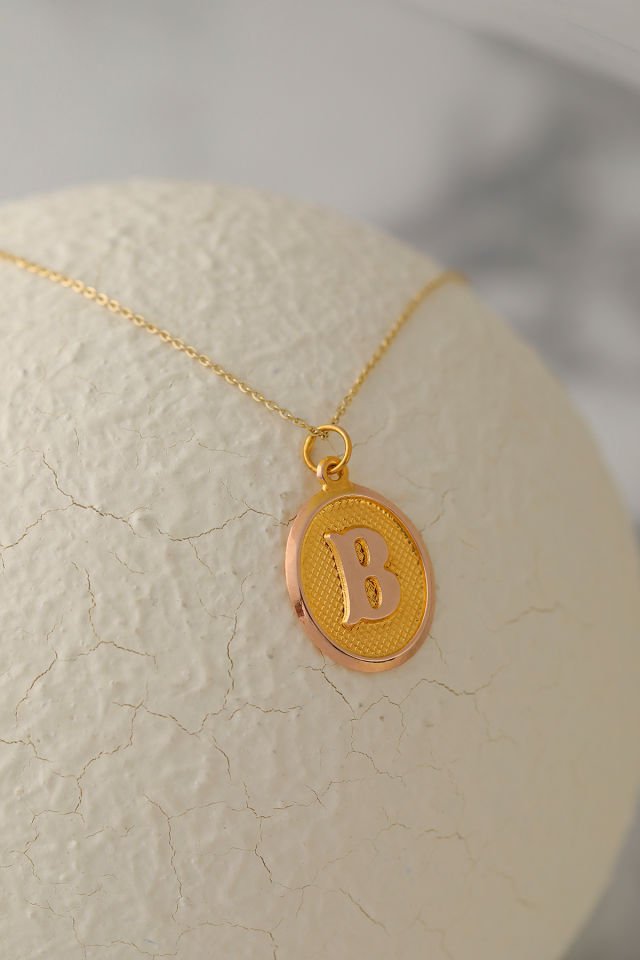 14 Ayar Altın B Harfi Kolye Ucu Nostaljik Desenli Zincir Dahil Değildir