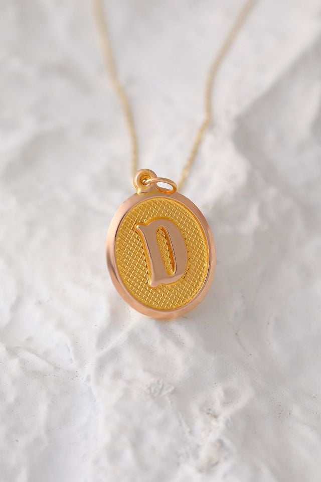 14 Ayar Altın D Harfi Kolye Ucu Nostaljik Desenli Zincir Dahil Değildir
