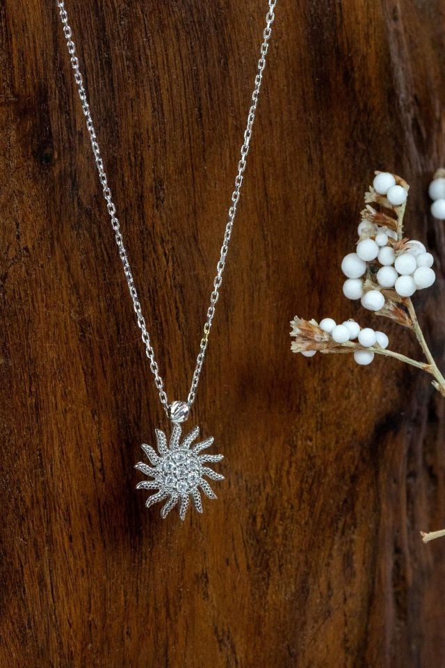 Prenses Pırlanta-Altın Kolye Modeli 14 Ayar Altın